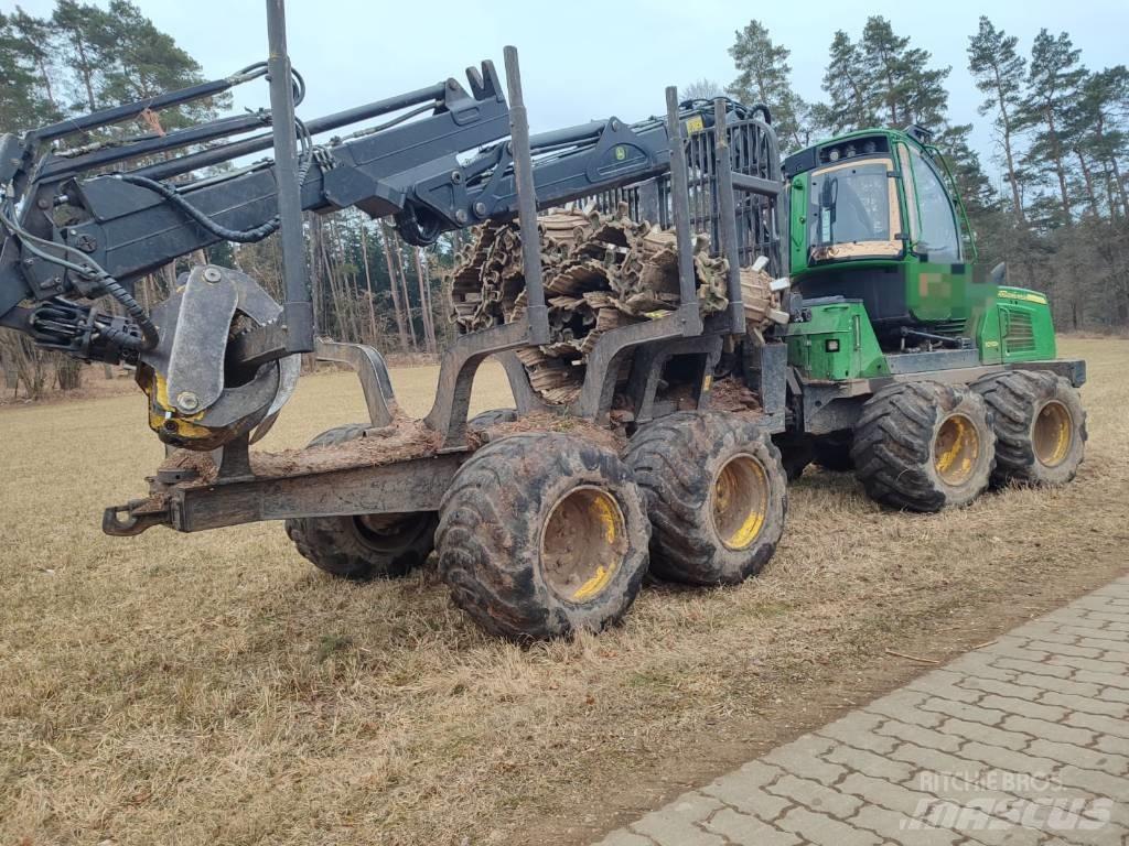 John Deere 1010 E Forwarderid