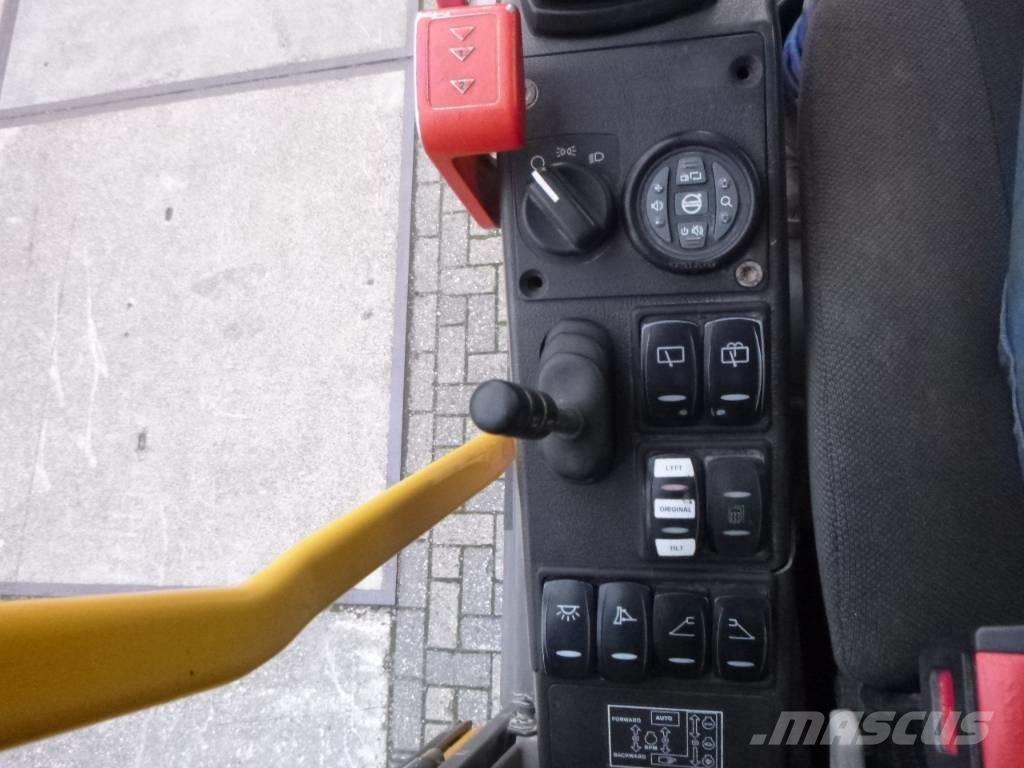 Volvo EW 210 D Ratasekskavaatorid