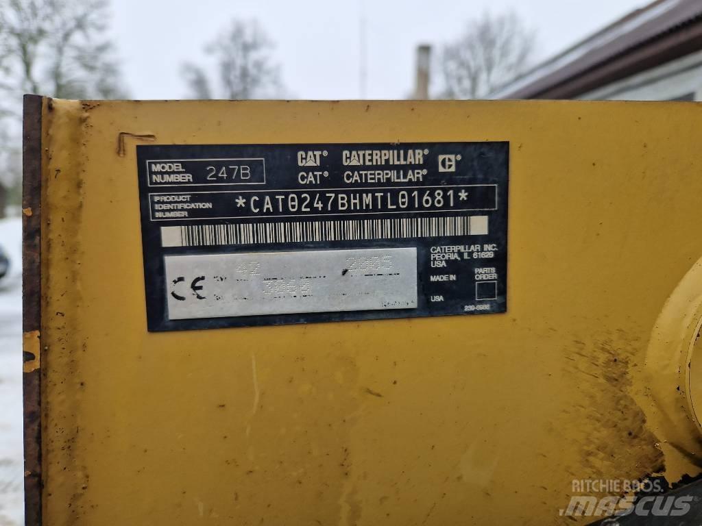 CAT 247 B Roomiklaadurid