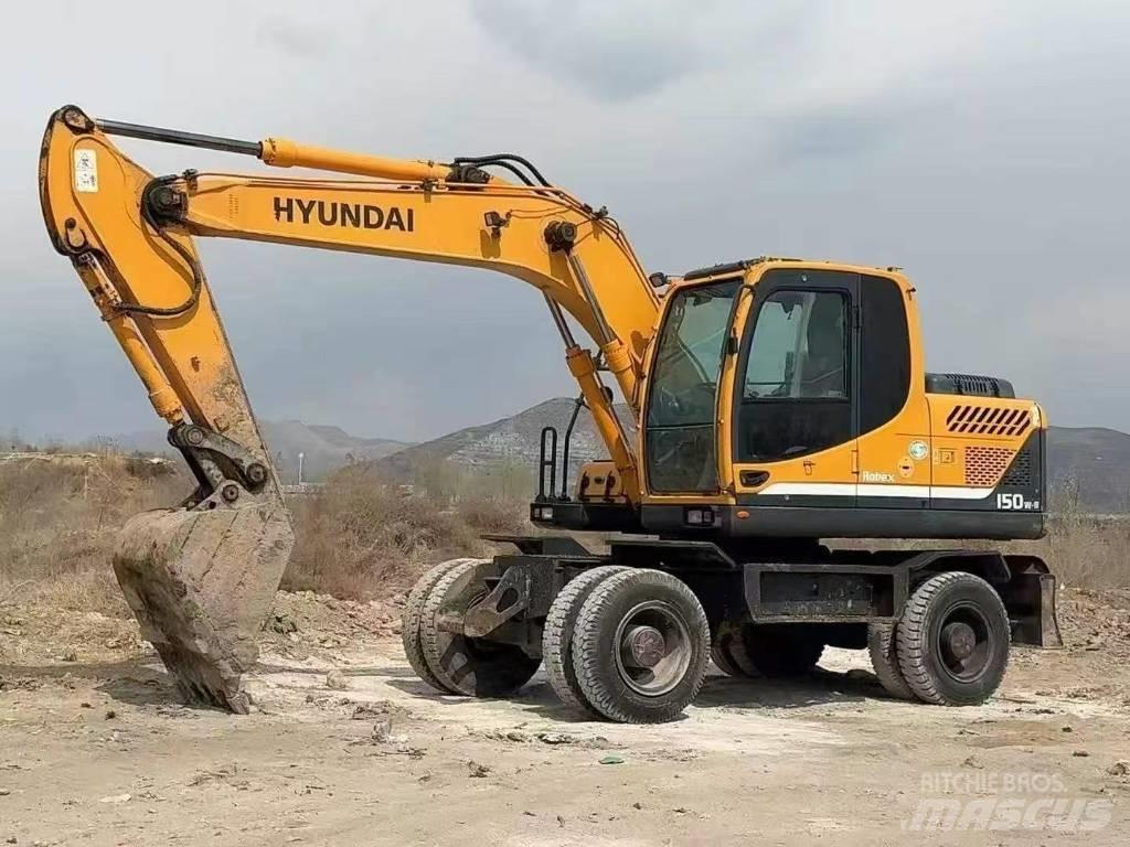 Hyundai 15 BT-9 Ratasekskavaatorid
