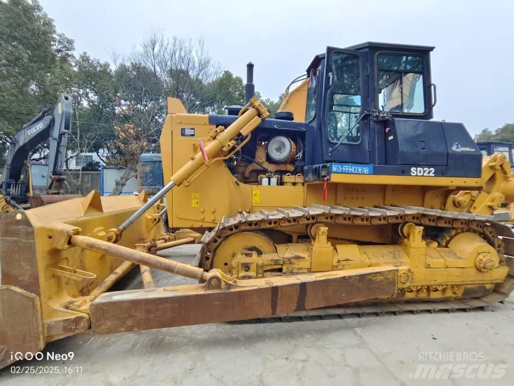 Shantui SD 22 Buldooserid