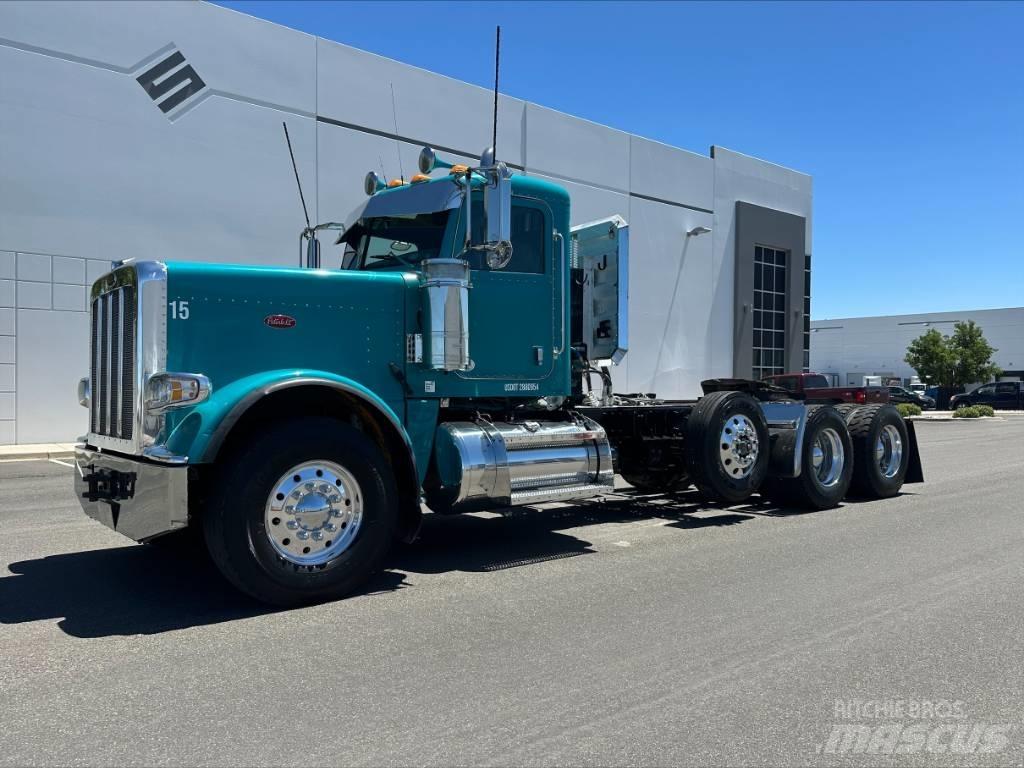 Peterbilt 388 Sadulveokid