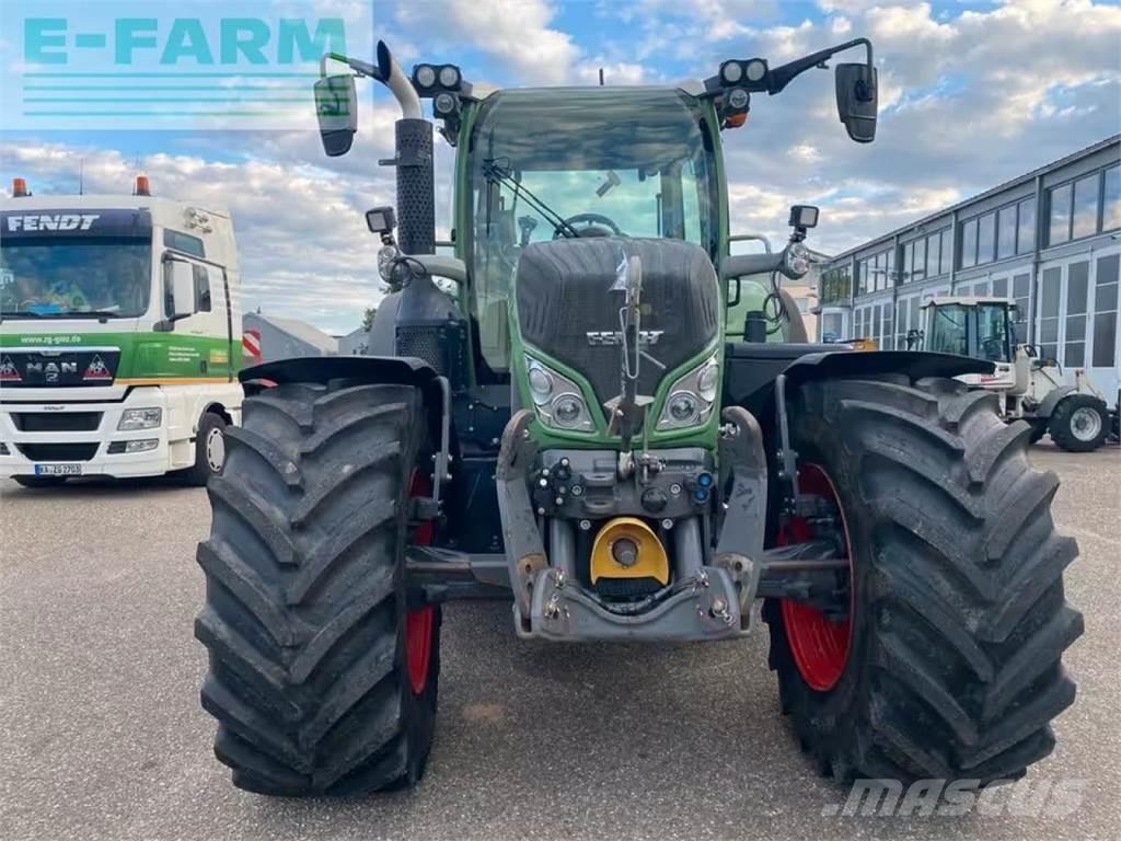 Fendt Vario 718 Traktorid