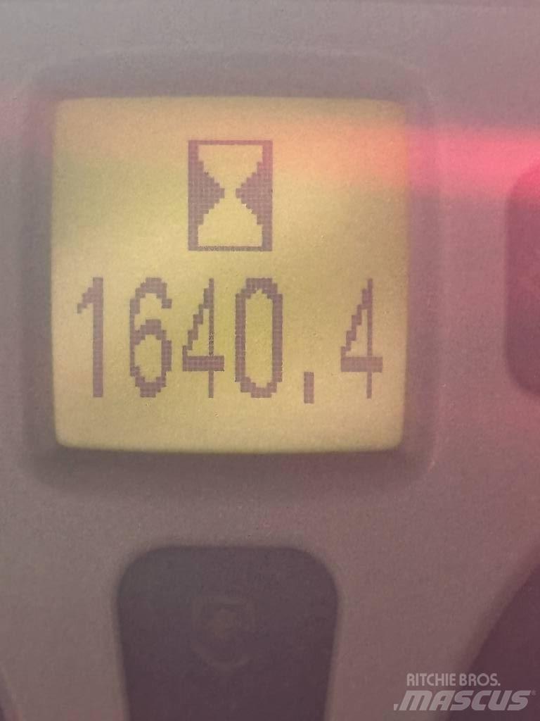 New Holland T 5040 Traktorid