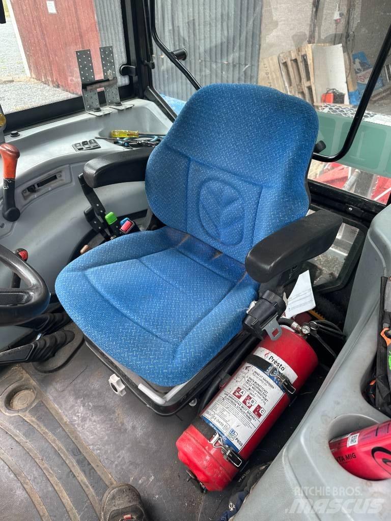 New Holland T 5040 Traktorid