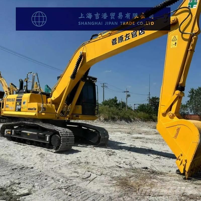 Komatsu PC 210-8 Roomikekskavaatorid