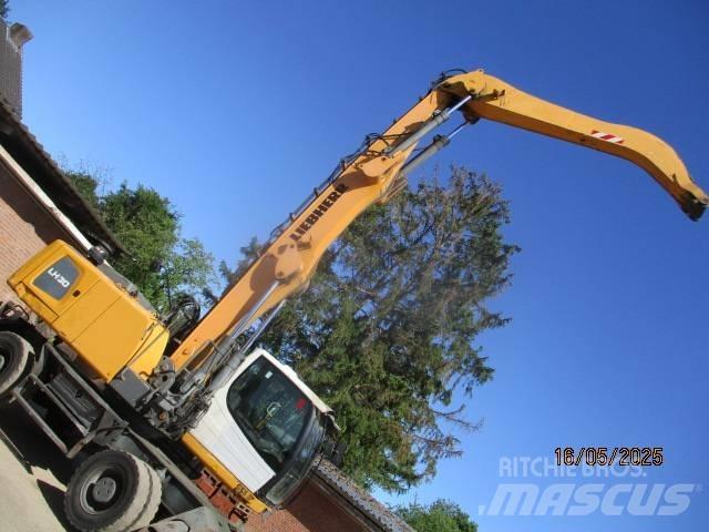Liebherr LH 30 M Materjalikäitlusmasinad