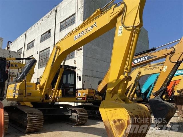 Komatsu PC 220-8 Roomikekskavaatorid