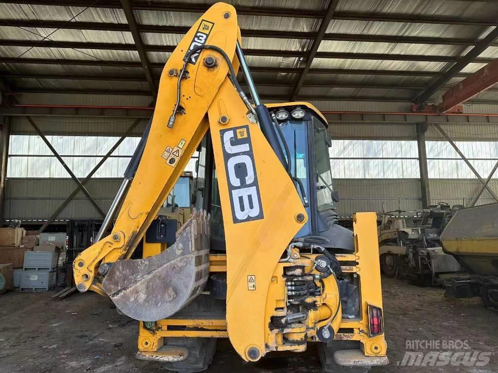 JCB 3 CX Ekskavaatorlaadurid