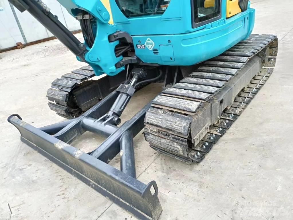 Kubota 155 Roomikekskavaatorid