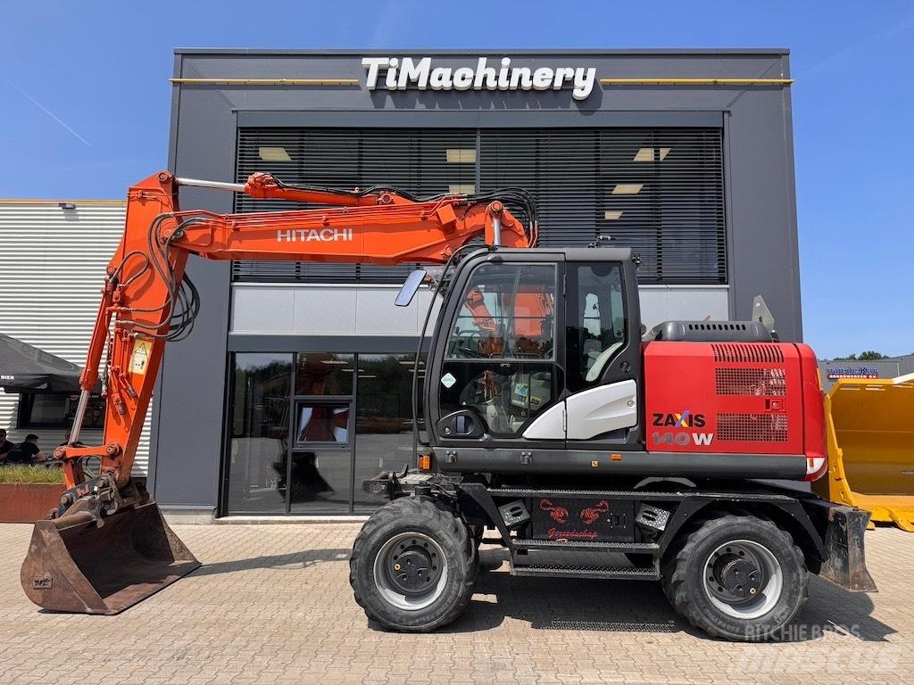 Hitachi 140W Ratasekskavaatorid