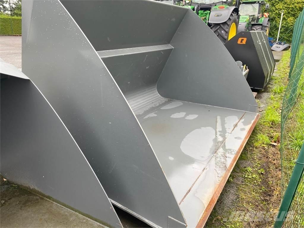 Kramer 2500 mm Frontaallaadurite tarvikud