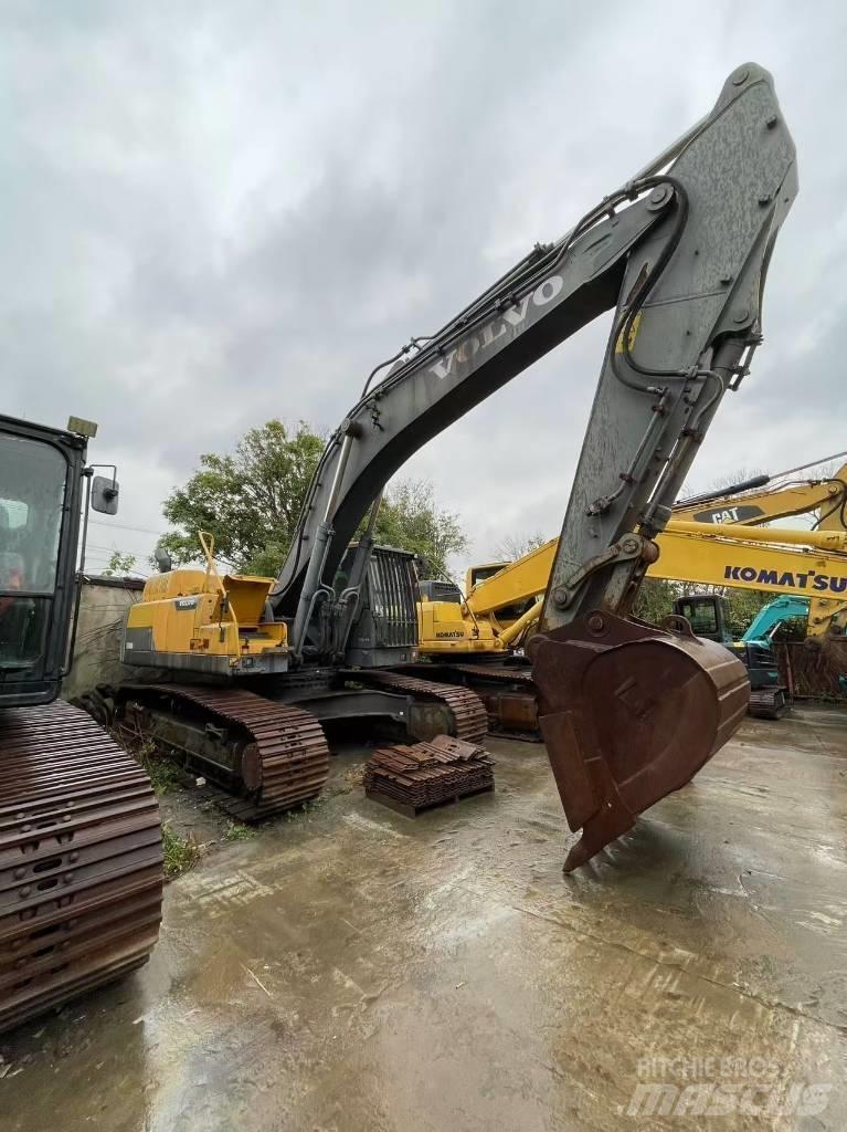 Volvo EC 380 DL Roomikekskavaatorid