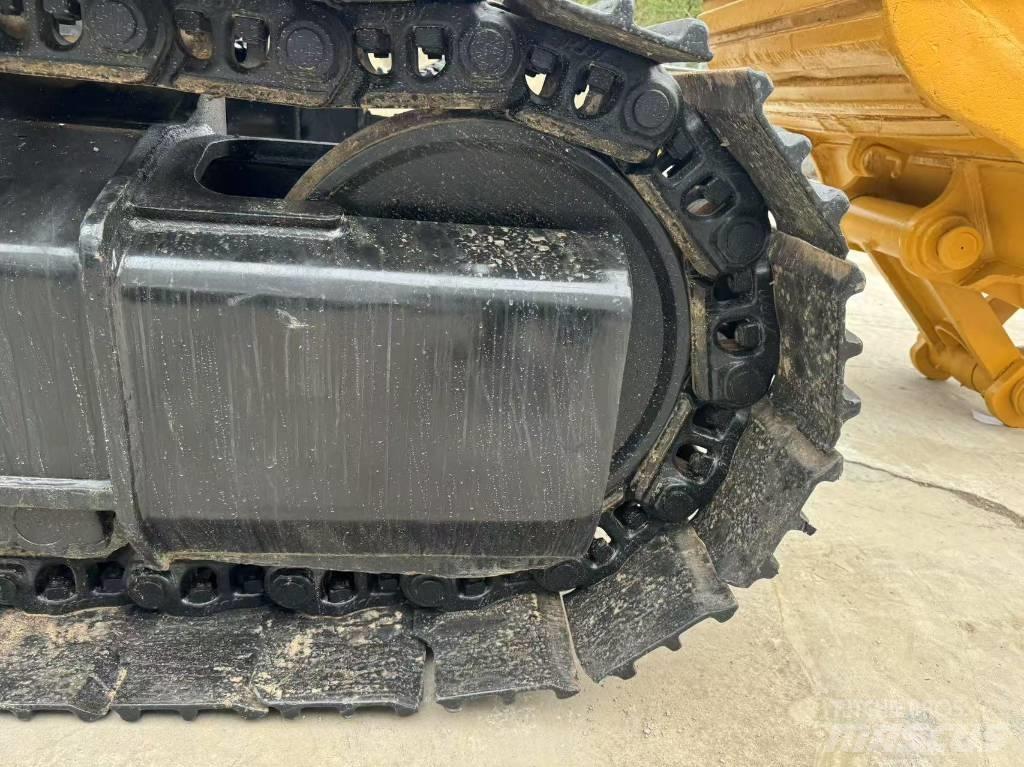 CAT 330 C Roomikekskavaatorid
