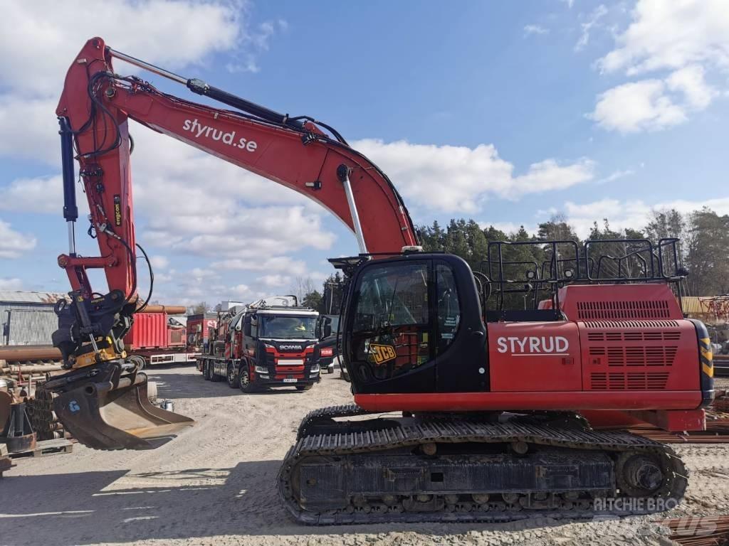 JCB JS 300 LC Cosben Roomikekskavaatorid