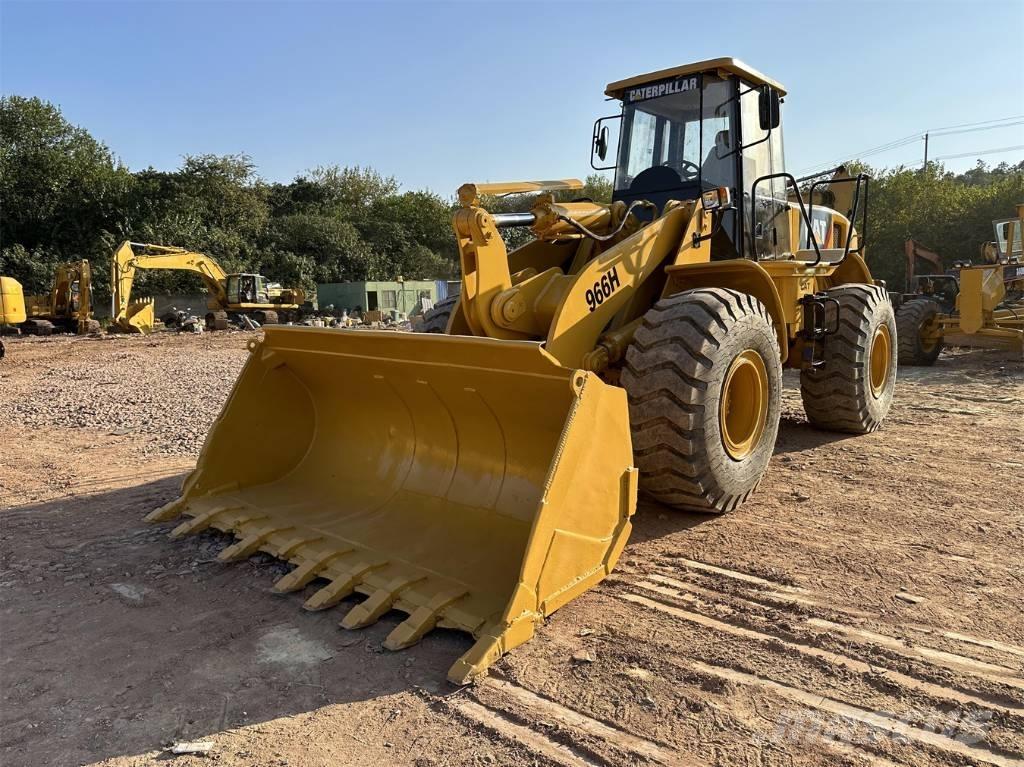 CAT 966 H Rataslaadurid