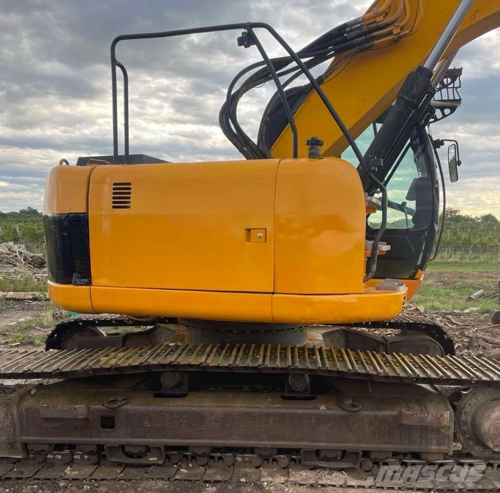 JCB JZ 235 LC Roomikekskavaatorid