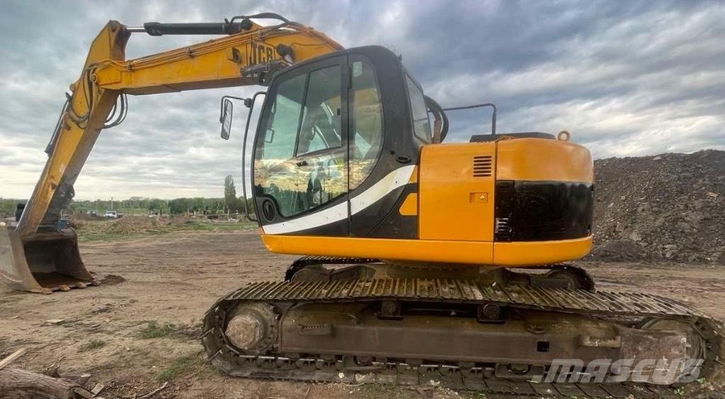 JCB JZ 235 LC Roomikekskavaatorid