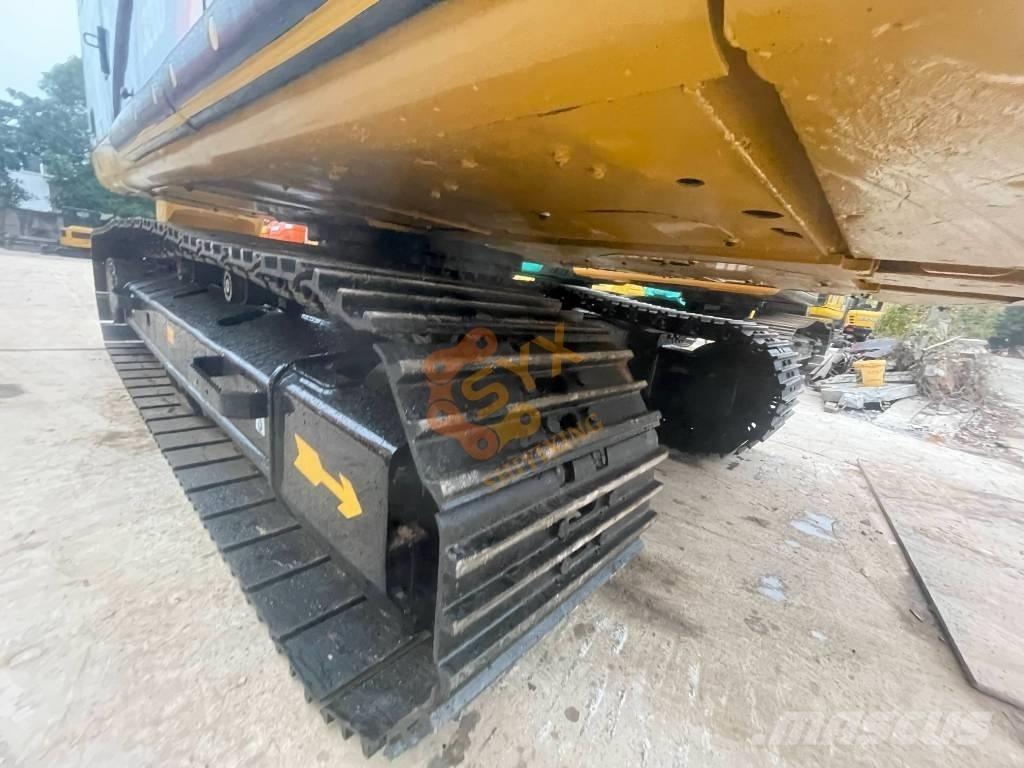CAT 320 D Roomikekskavaatorid