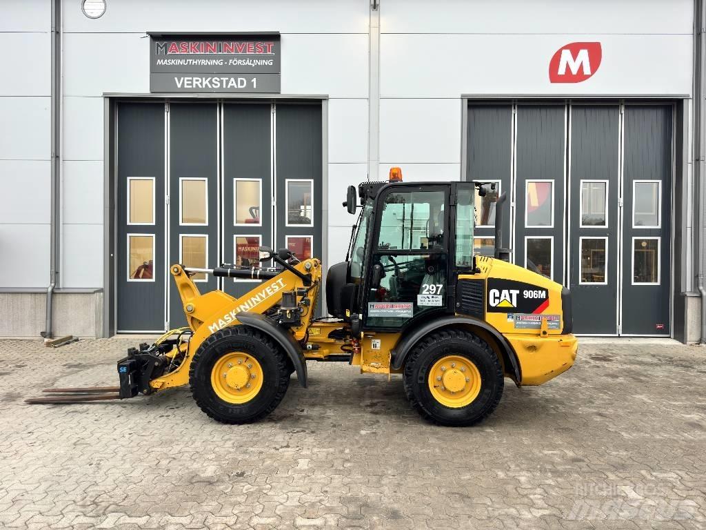 CAT 906M 35 km/h Rataslaadurid