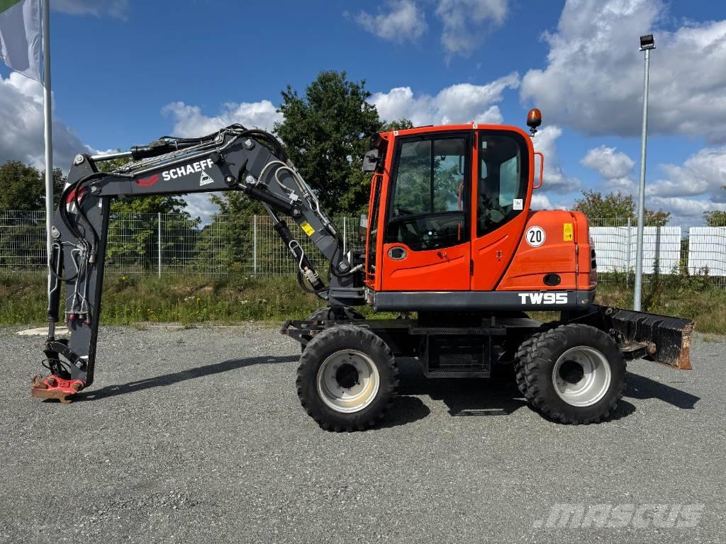 Yanmar / Schaeff TW95 Ratasekskavaatorid