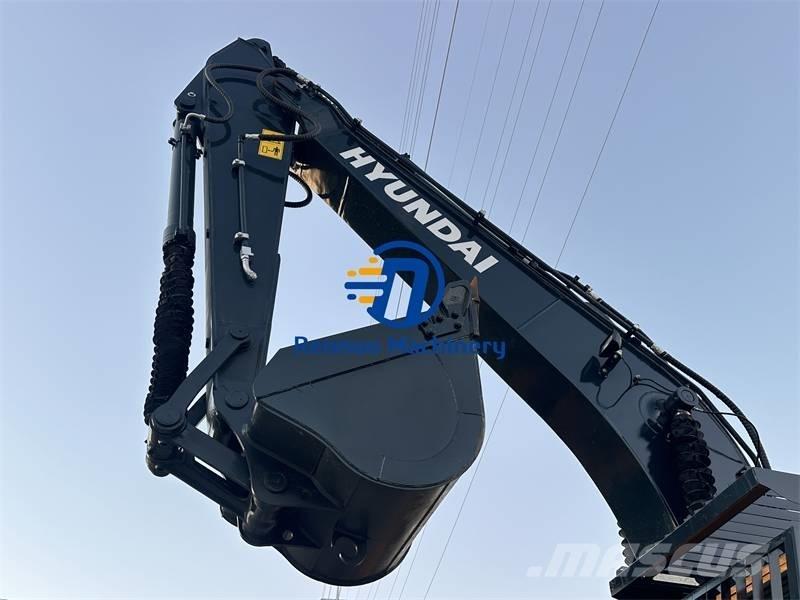 Hyundai HX220 HD Roomikekskavaatorid