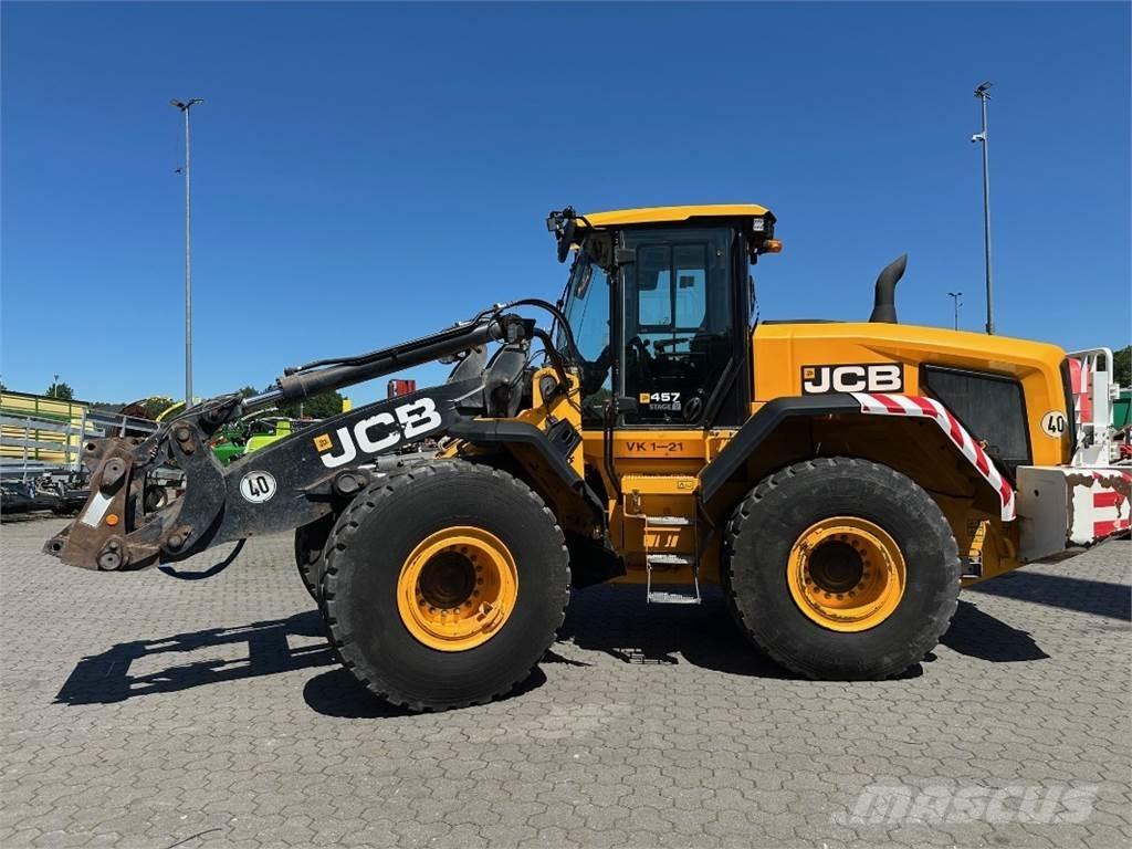 JCB 457 Agri Rataslaadurid