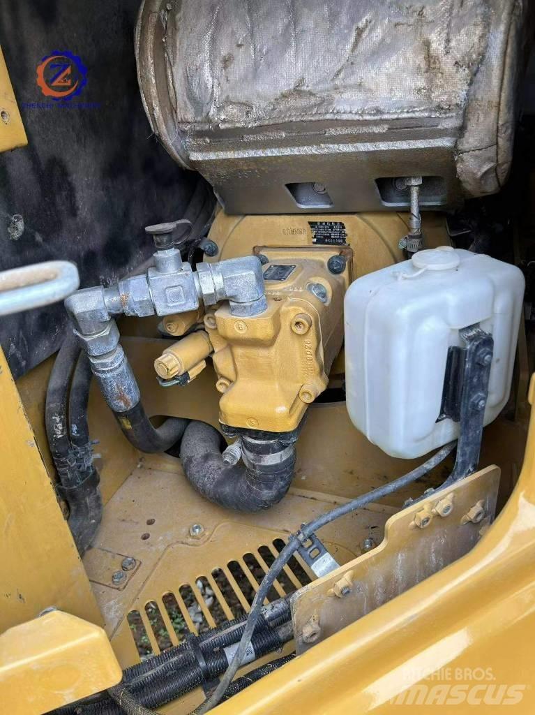 CAT 307.5 Miniekskavaatorid < 7 t