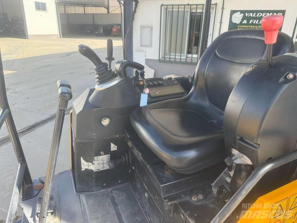 JCB 16 C-1 Miniekskavaatorid < 7 t