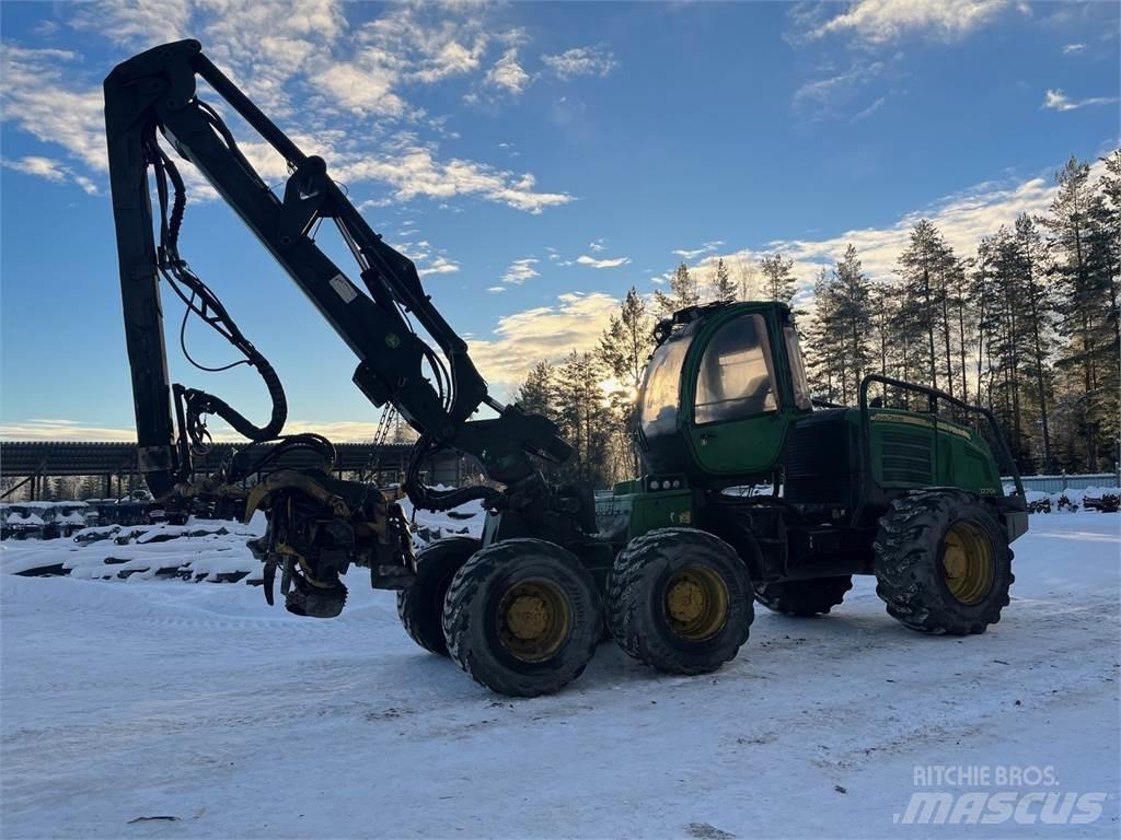 John Deere 1270E Harvesterid