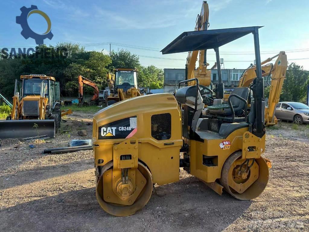 CAT CB 24 B Tandemrullid