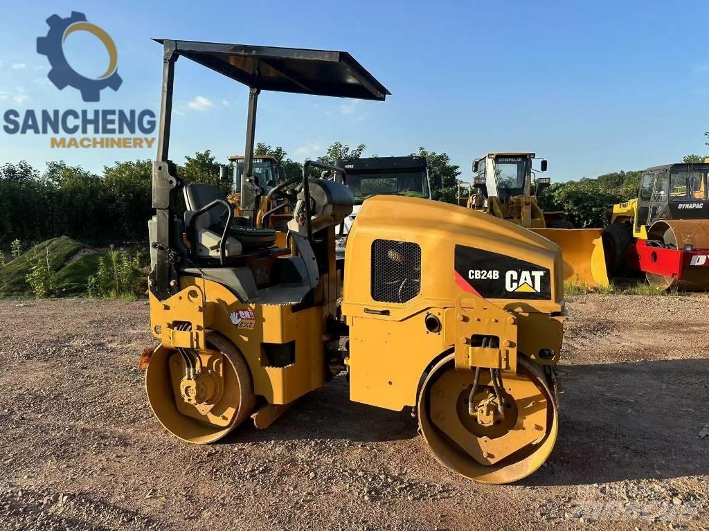 CAT CB 24 B Tandemrullid