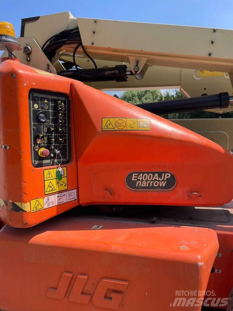 JLG E 400 AJP Iseliikuvad poomtõstukid