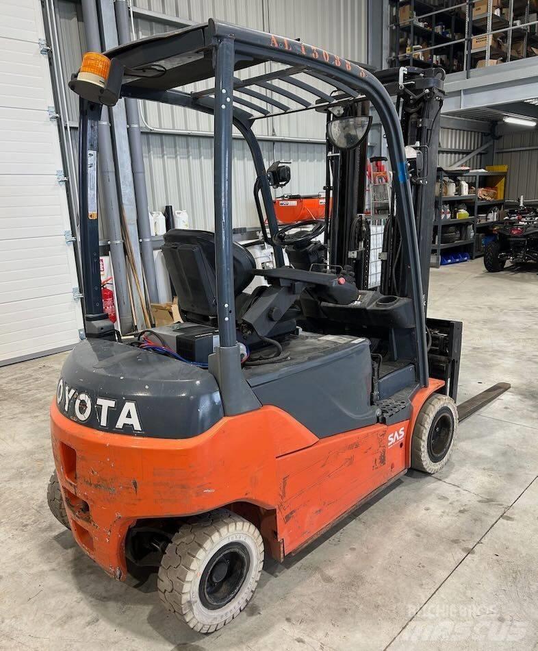 Toyota 8 FBMT 16 Elektritõstukid