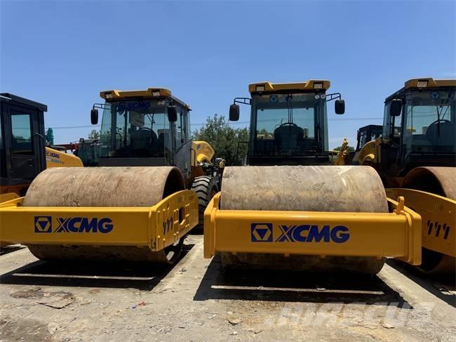 XCMG XS 223 J Ühe trumliga rullid