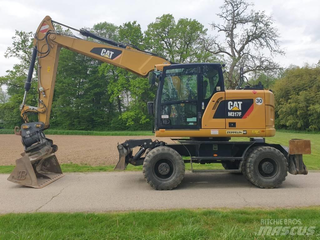 CAT M 317 F Ratasekskavaatorid