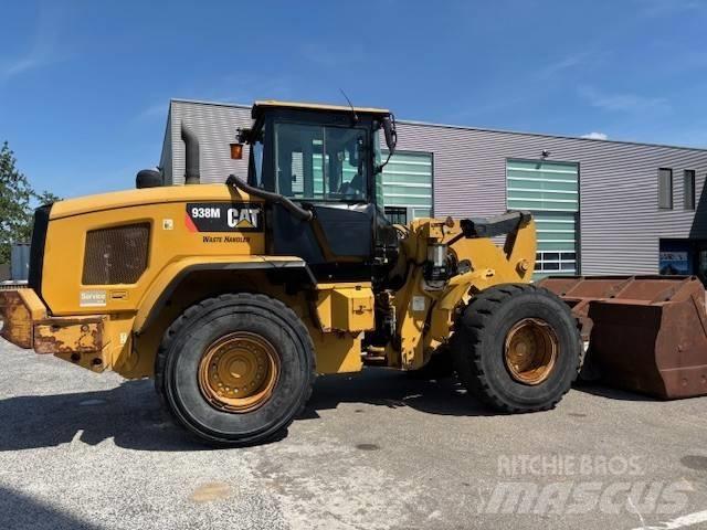 CAT 938 M Rataslaadurid