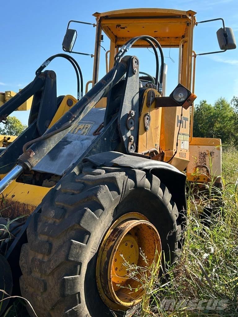 JCB 426 B Rataslaadurid