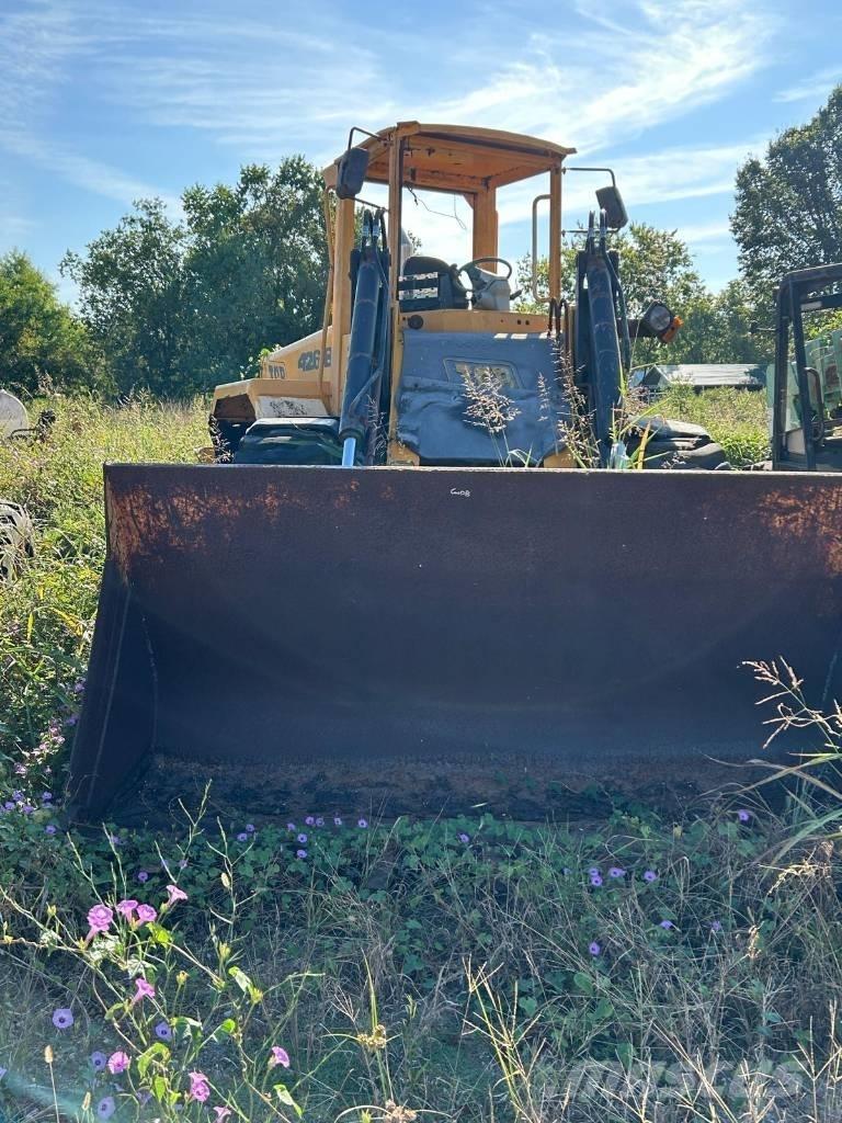 JCB 426 B Rataslaadurid