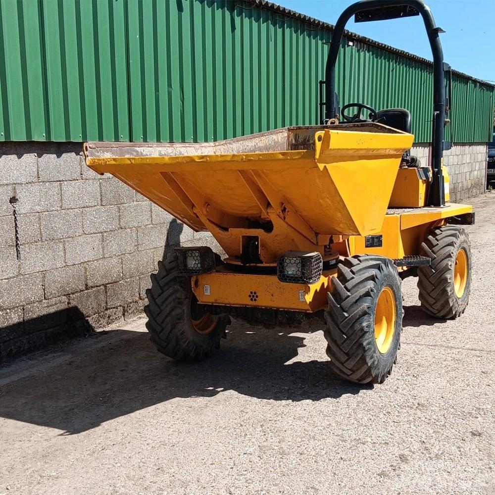 JCB 3TSTH Väikekallurid