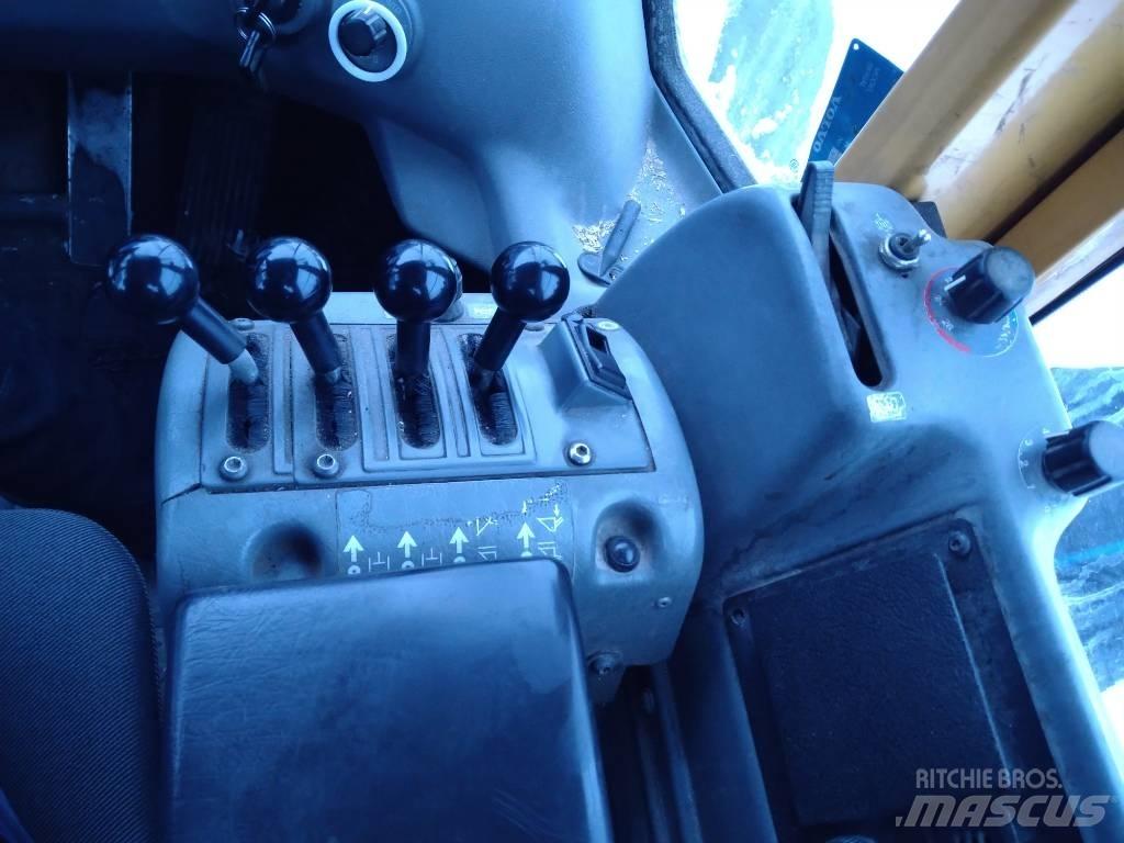 Volvo L 90 E Rataslaadurid