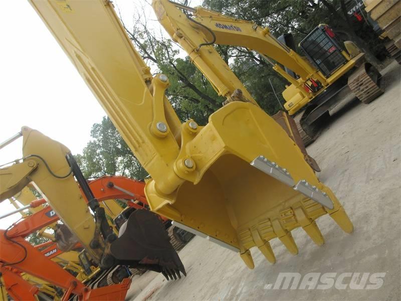 Komatsu PC 450 Roomikekskavaatorid