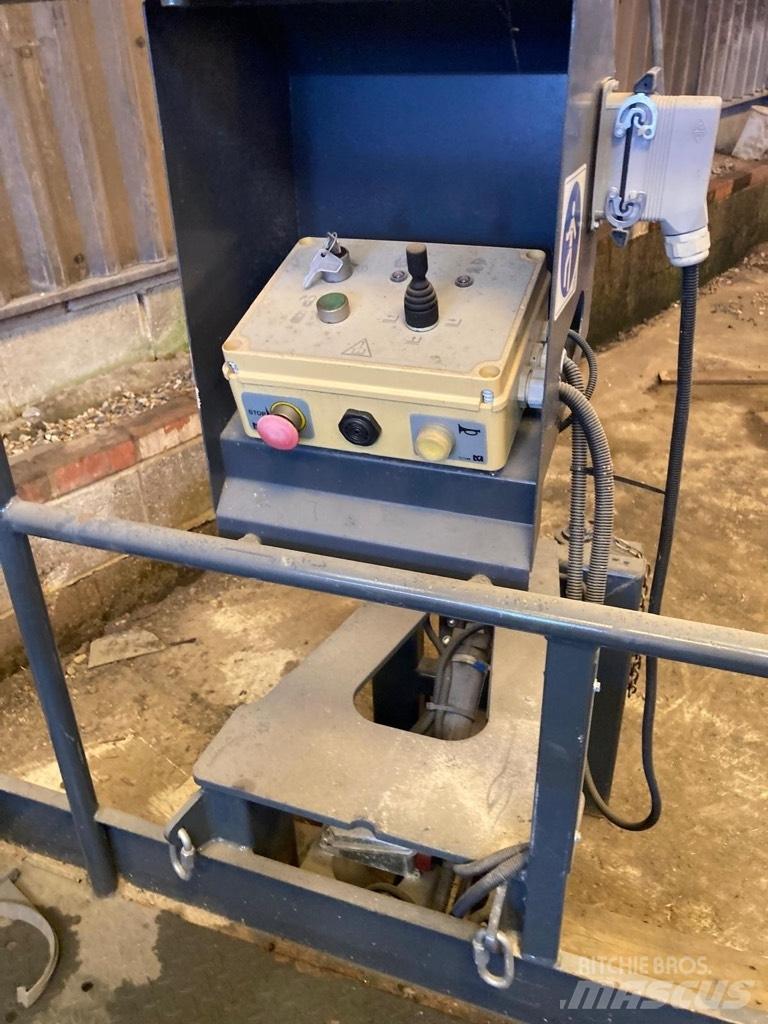 Merlo Wired Man Cage Teleskooplaadurid
