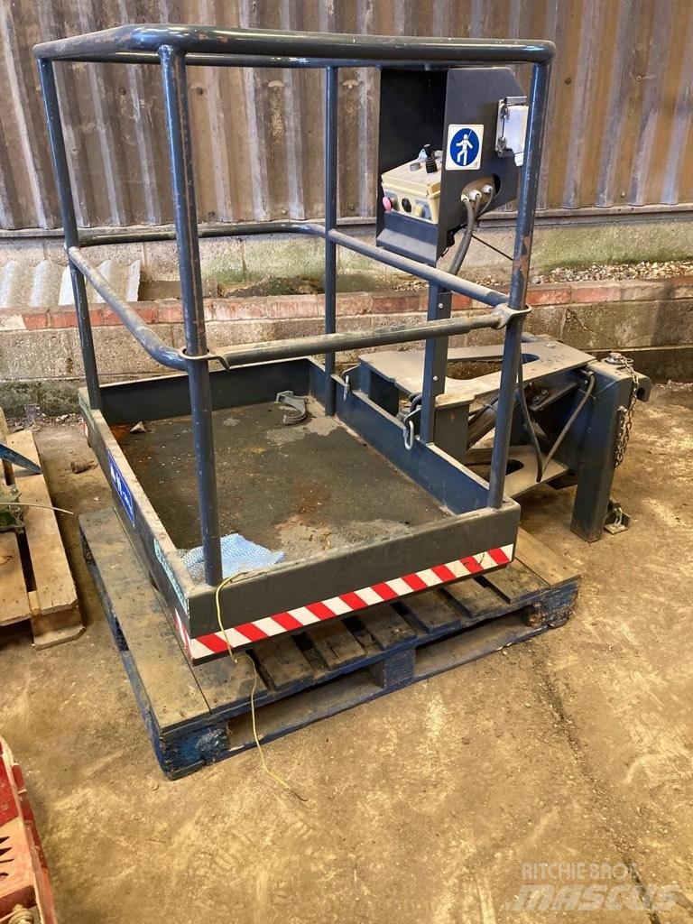 Merlo Wired Man Cage Teleskooplaadurid