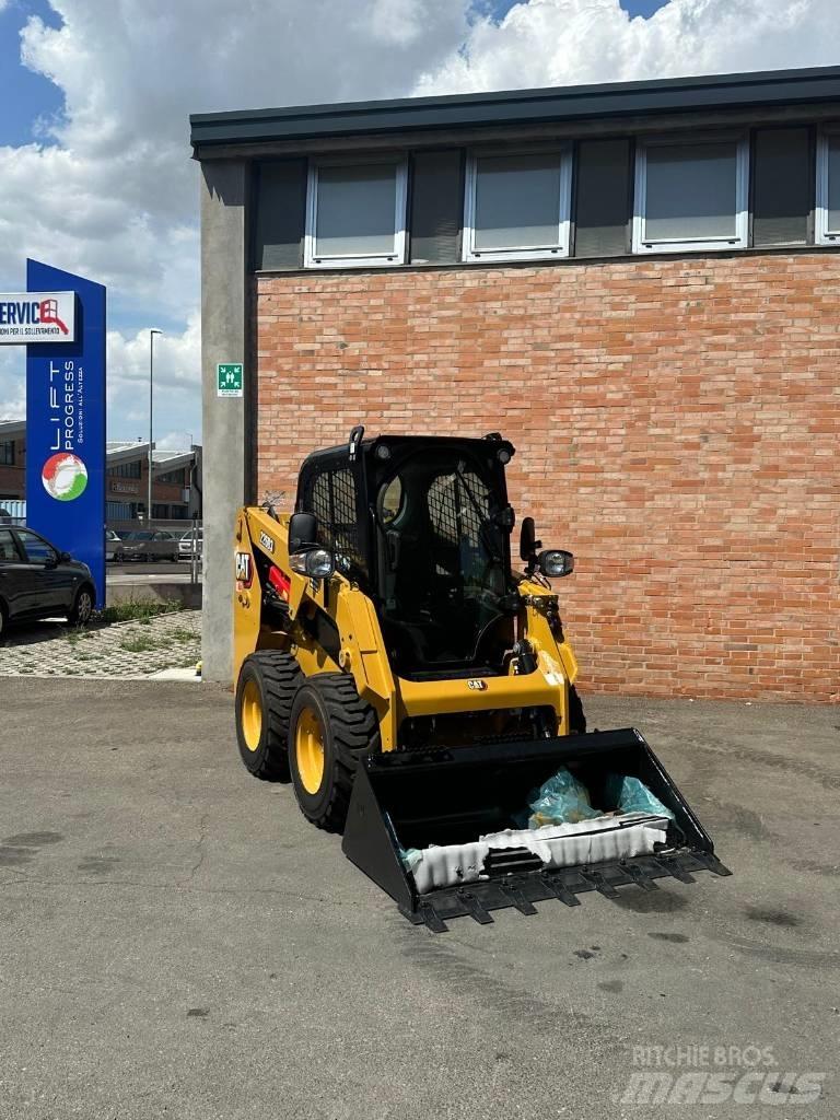 CAT 226D3 Kompaktlaadurid