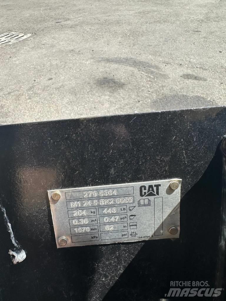 CAT 226D3 Kompaktlaadurid