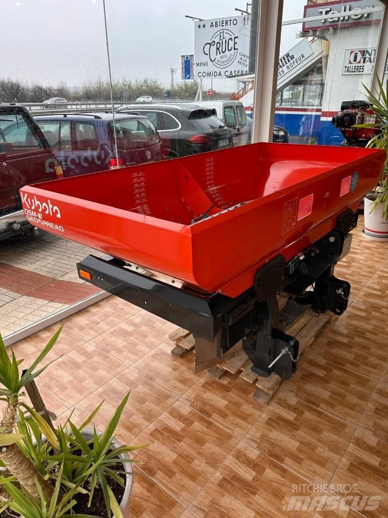 Kubota DSM-W 1300 Mineraalväetise laoturid