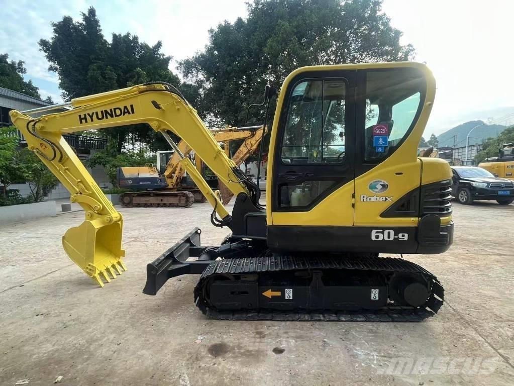 Hyundai R60-9 Roomikekskavaatorid