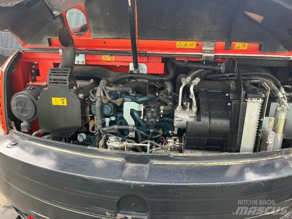 Kubota KX 080-4 Väikeekskavaatorid 7t-12t