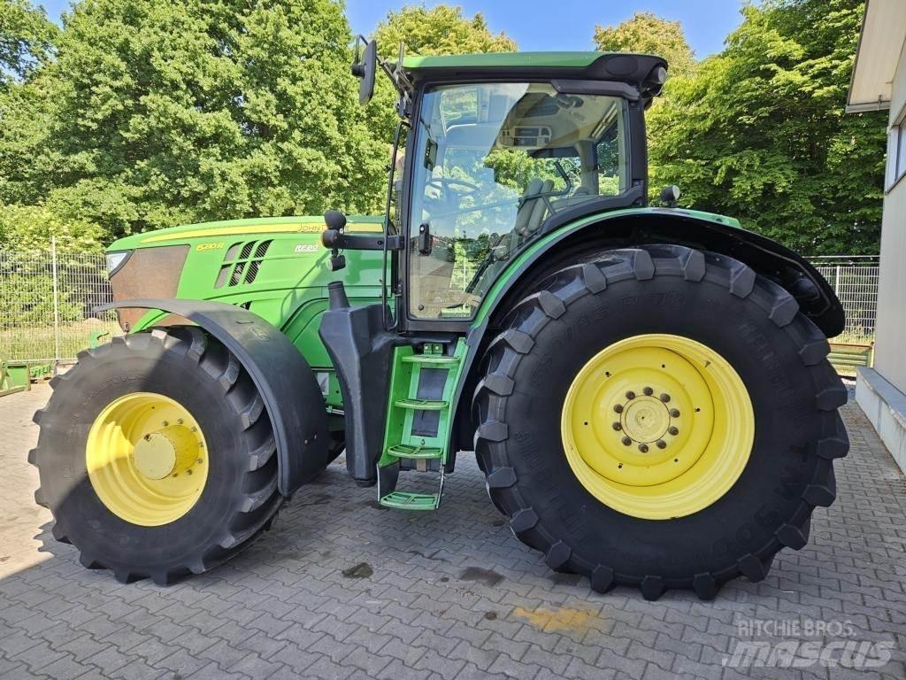 John Deere 6210R Traktorid